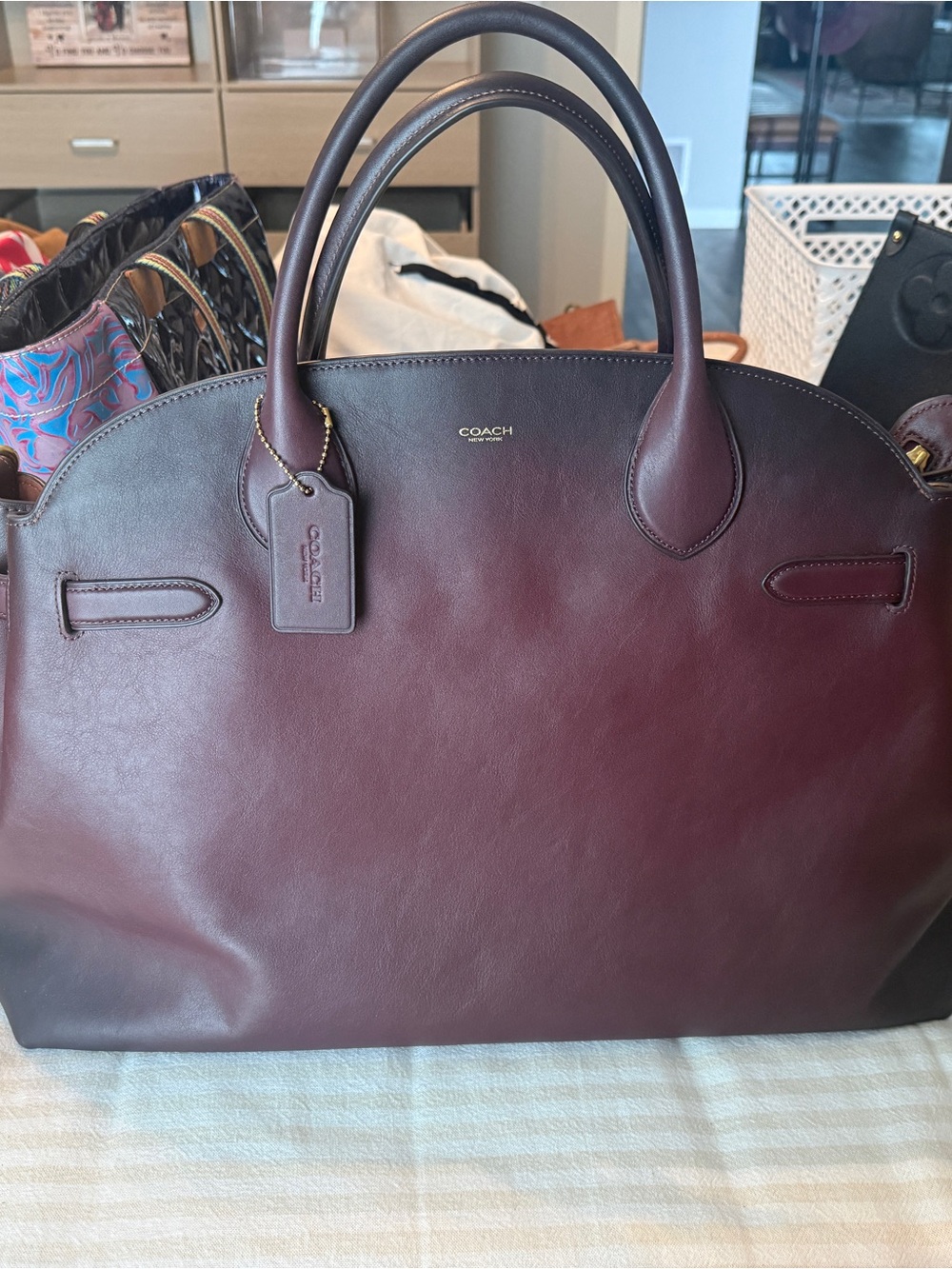 COACH Soft Empire Carryall Bag 48 Maple EUC - Picture 2 of 7